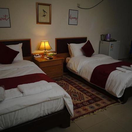 Petra Home Hotel Vádi Músza Kültér fotó