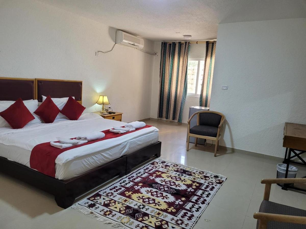 Petra Home Hotel Vádi Músza Kültér fotó