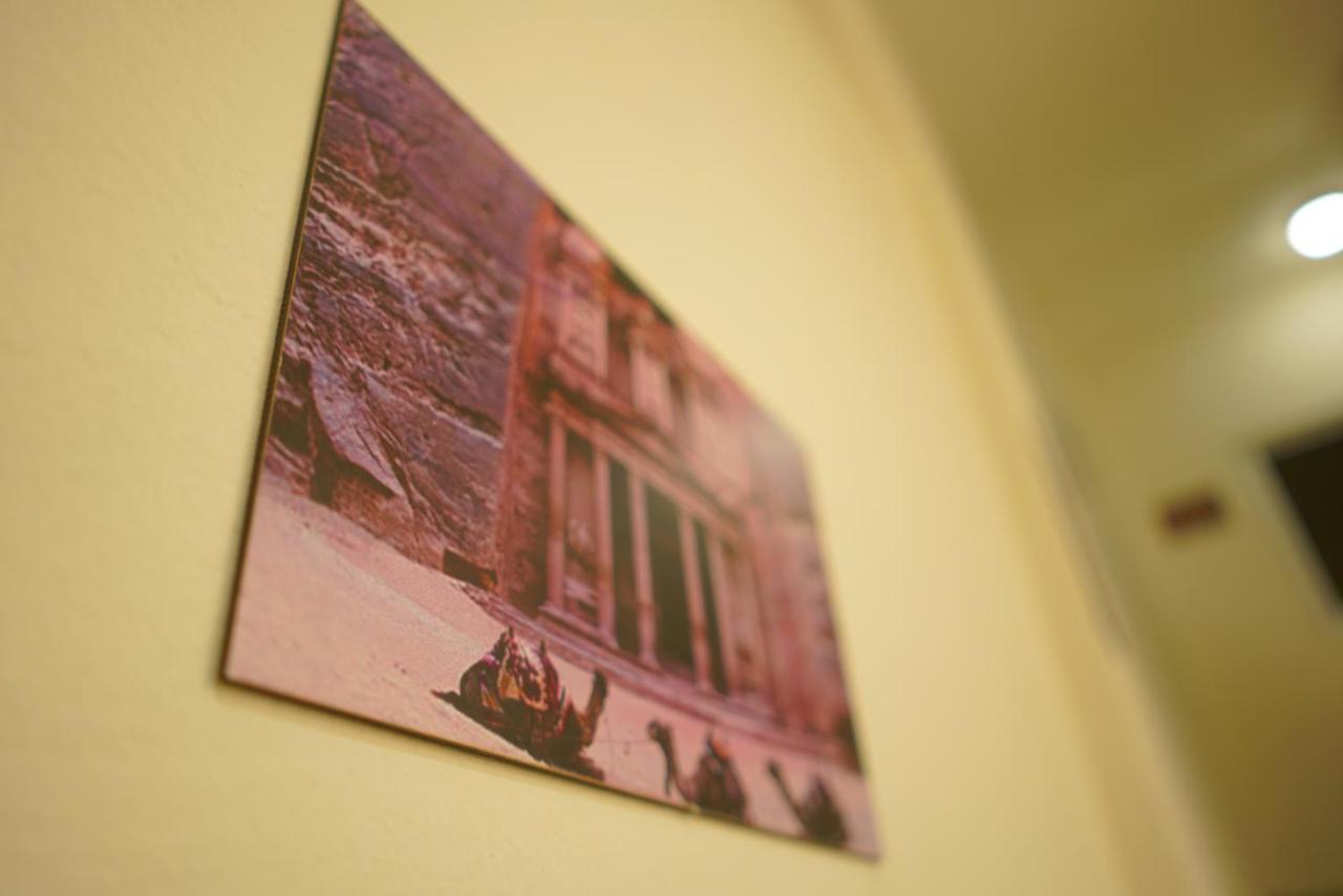 Petra Home Hotel Vádi Músza Kültér fotó
